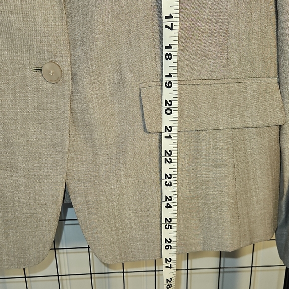 BOSS Hugo Boss Women’s Beige Virgin Wool Blend Blazer Jacket Tailored - Picture 10 of 15